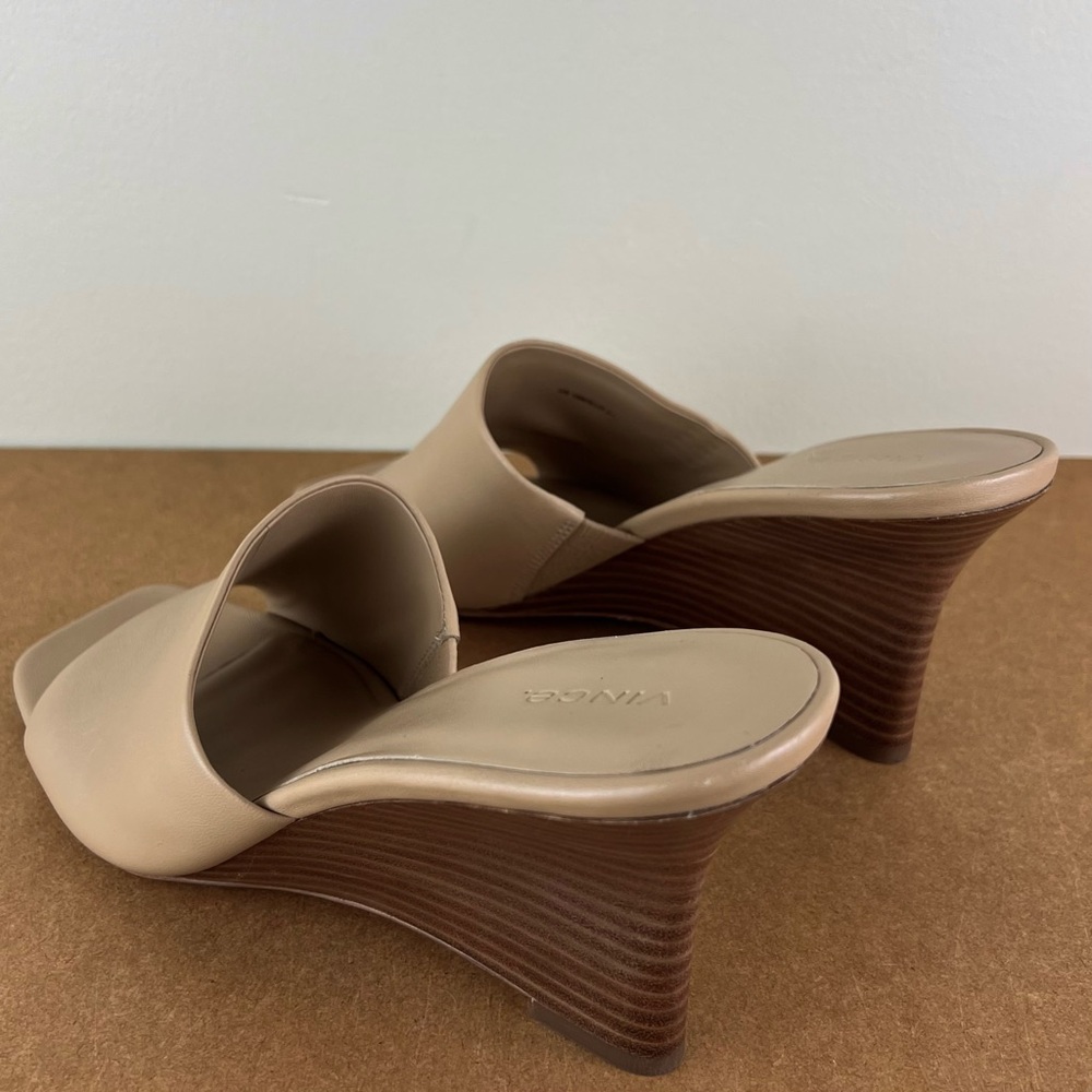 NEW VINCE BEIGE LEATHER WEDGE SANDALS - Picture 6 of 12